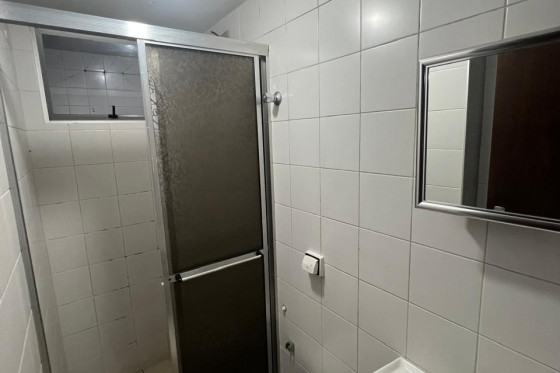 Apartamento para alugar - 60.00m² - Zona III, Umuarama-PR