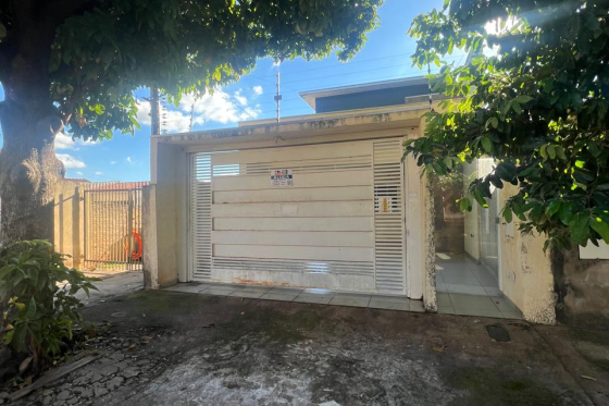 Casa para alugar - 100.00m² - Jardim Tropical, Umuarama-PR