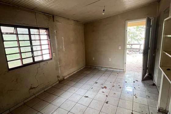 Casa à venda - 500m² - Umuarama-PR