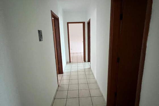 Casa para alugar - 100.00m² - Umuarama-PR
