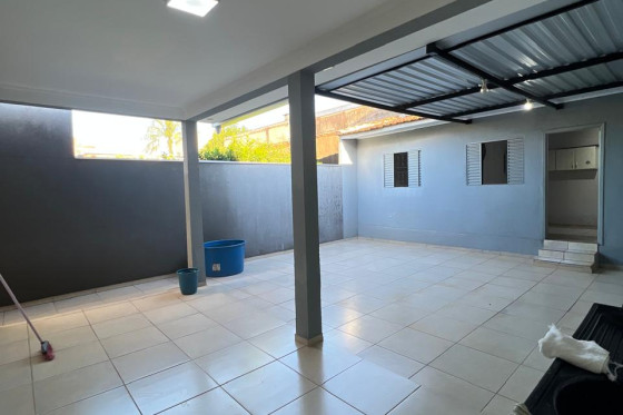 Casa à venda - 147.77m² - Zona 3, Umuarama-PR