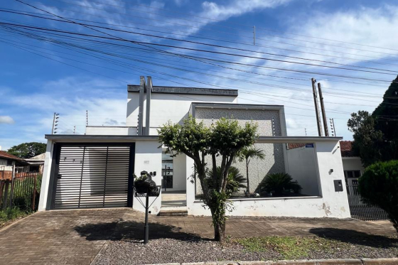 Casa 192.25m Umuarama-PR 180